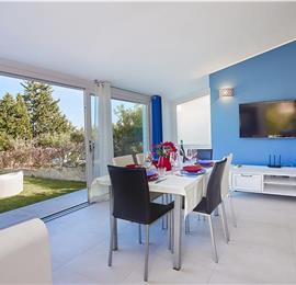 3 bedroom villa with pool and sea views near Scopello, sleeps 6
